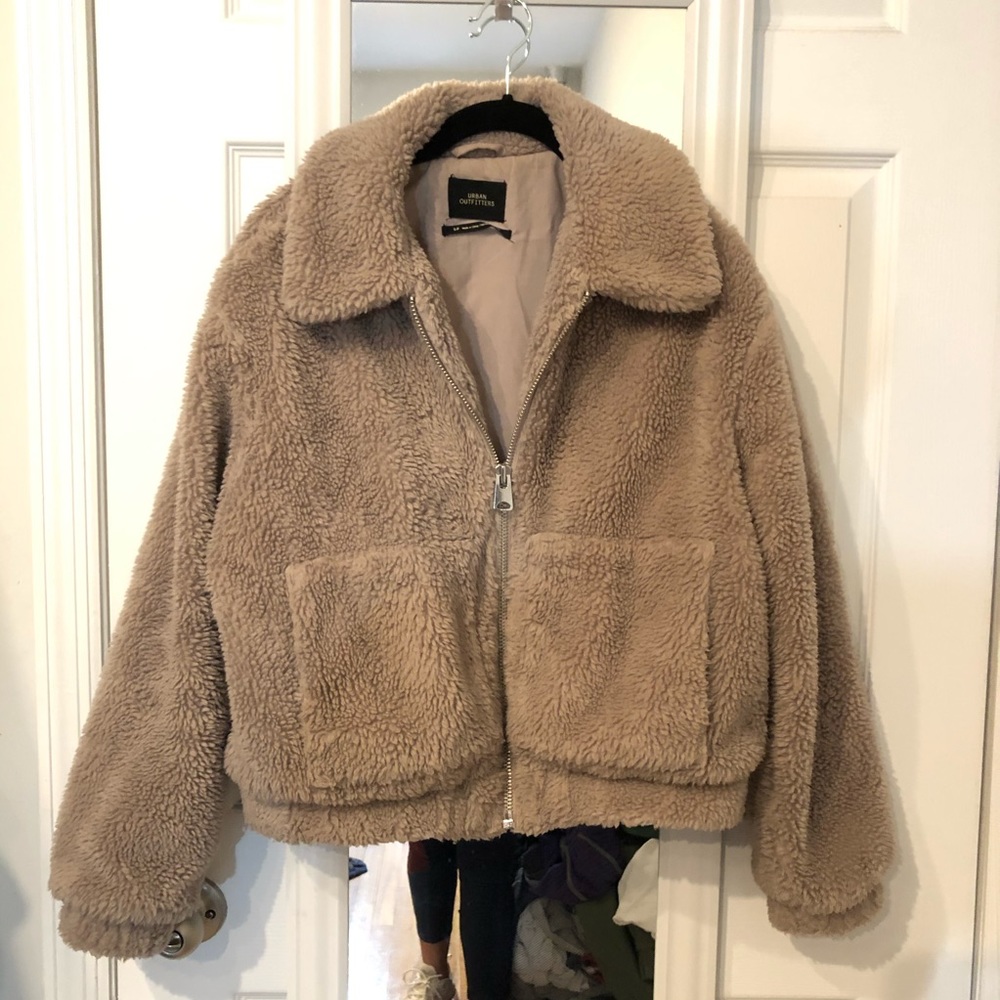 UO Urban Outfitters Teddy Jacket